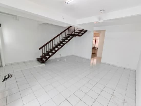 Jalan SP 8/1, Saujana Puchong, Puchong, Selangor