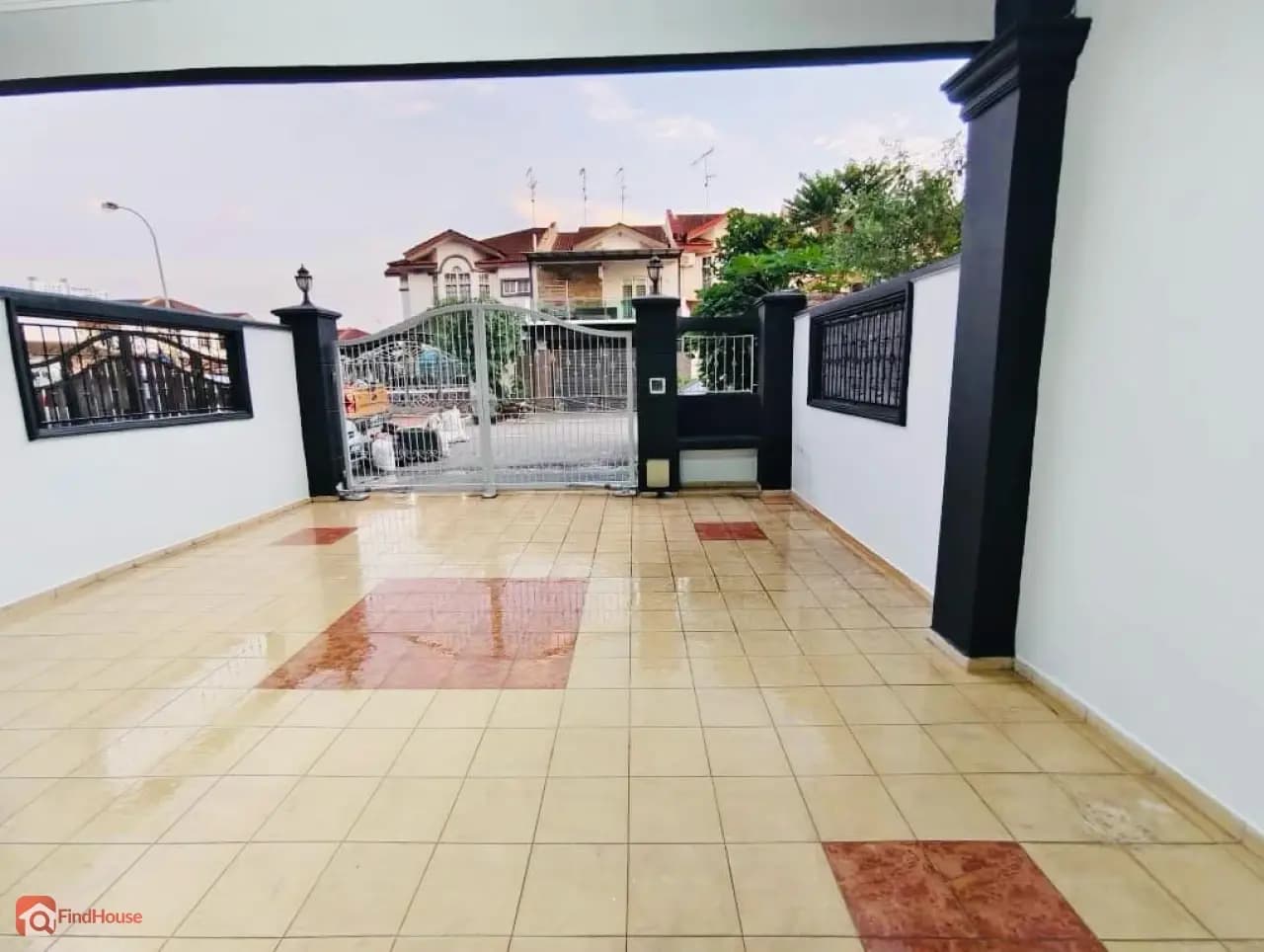 Gambar hartanah