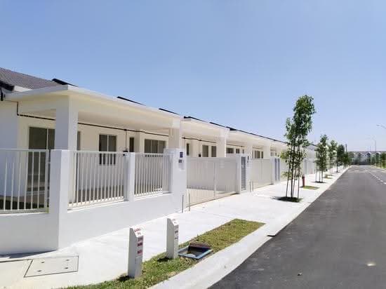 Bandar Enstek, Negeri Sembilan